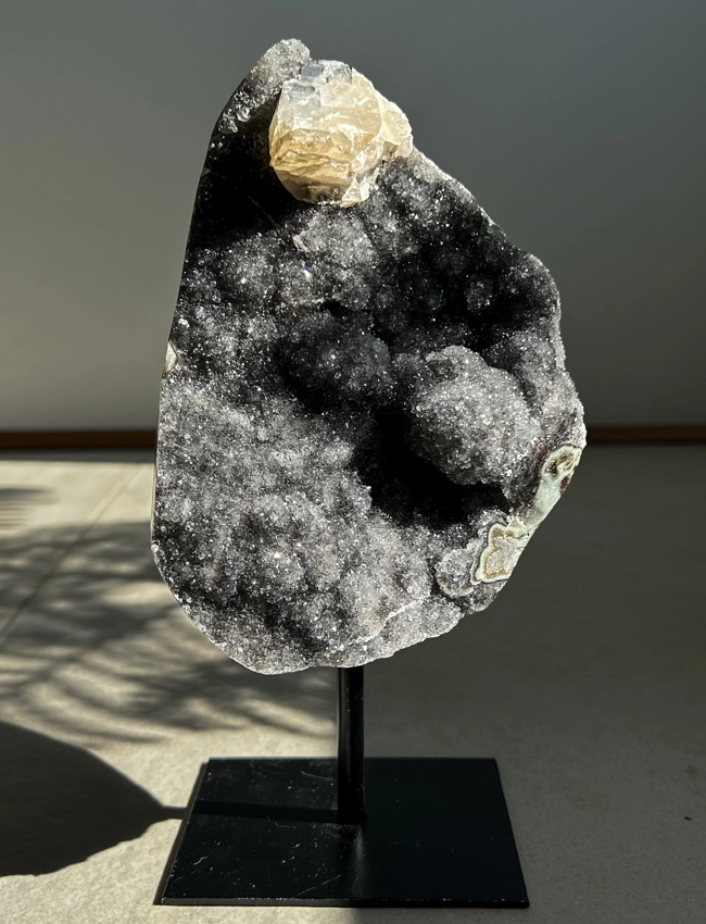 geode di Ametista Nera